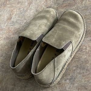 Birkenstock Womens Callan Grey/Taupe suede shoes size 39 or 8/9